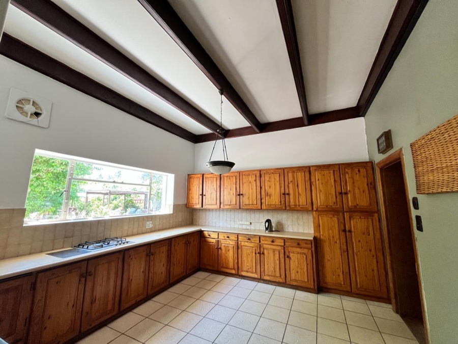 4 Bedroom Property for Sale in Porterville Western Cape